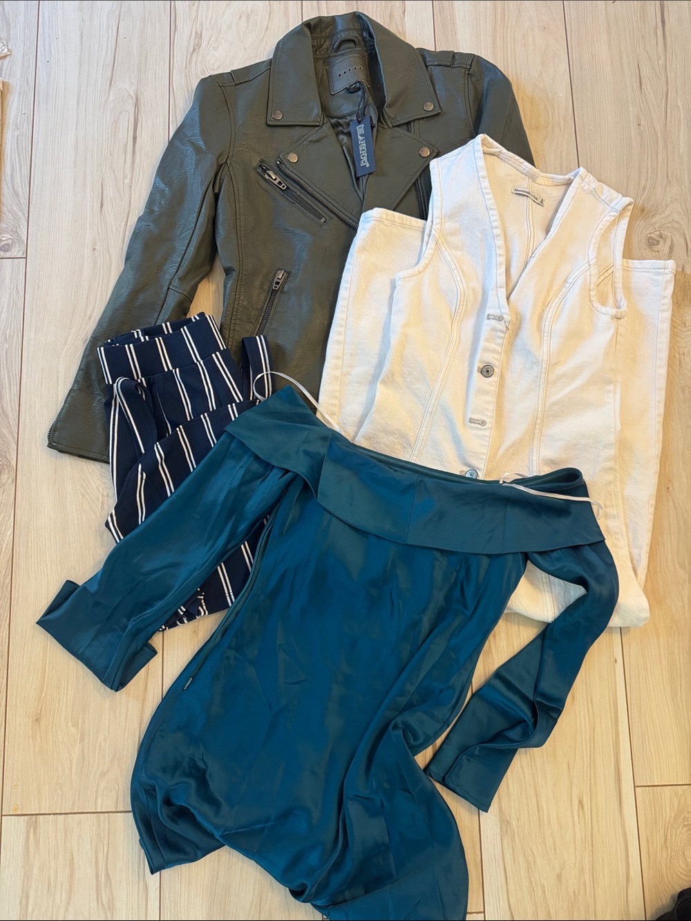 Nordstrom’s and Abercrombie and fitch bundle